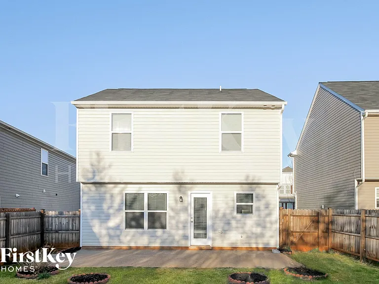 4360 Oak Pointe Dr — Photo 14