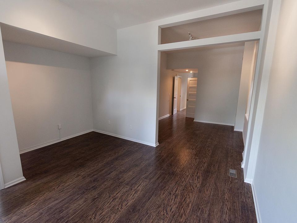 1st image of 935 N Honore St #1FE