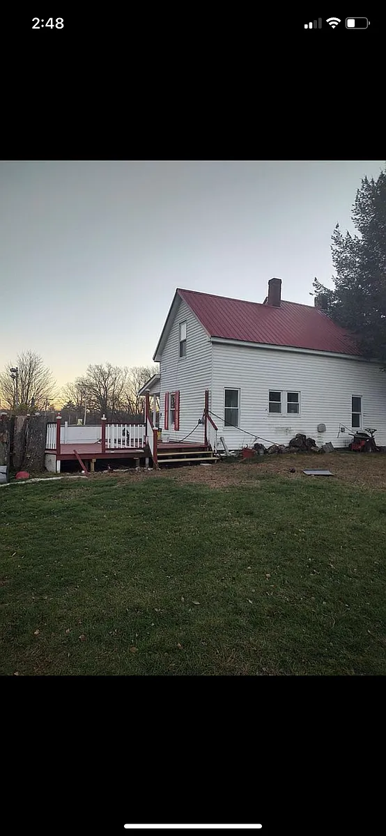 Building Photo - 1393 Hooksett Rd