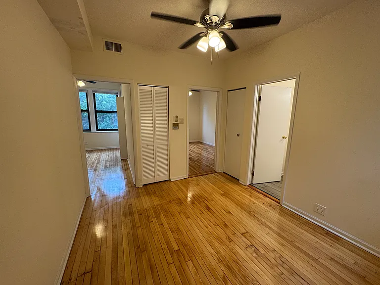 923 N Leavitt St #2 — Photo 7