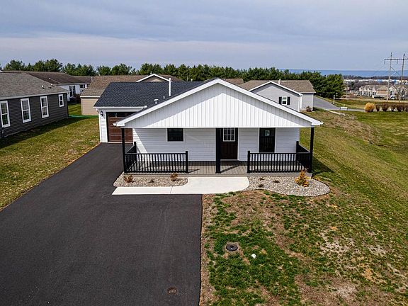 2nd image of 17 Burke Dr