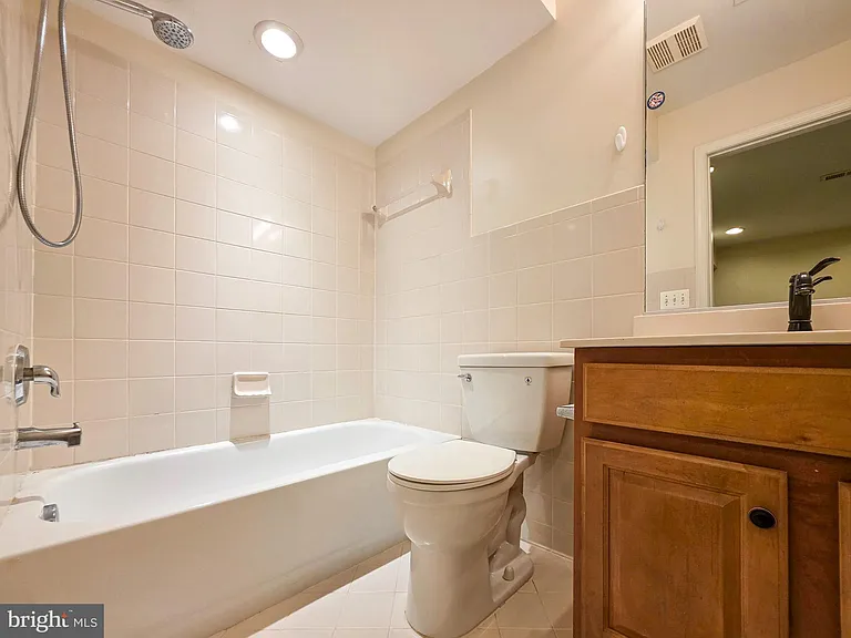 3300 Broker Ln — Photo 28