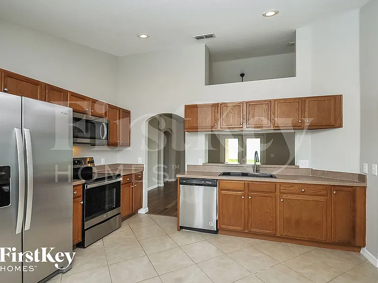 5203 Ashwood Dr — Photo 5