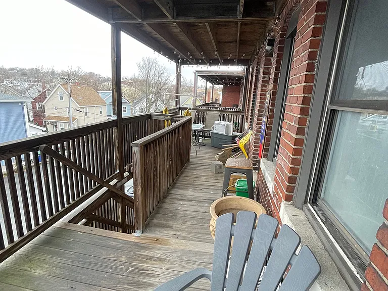 43 Ivaloo St #5R — Photo 9