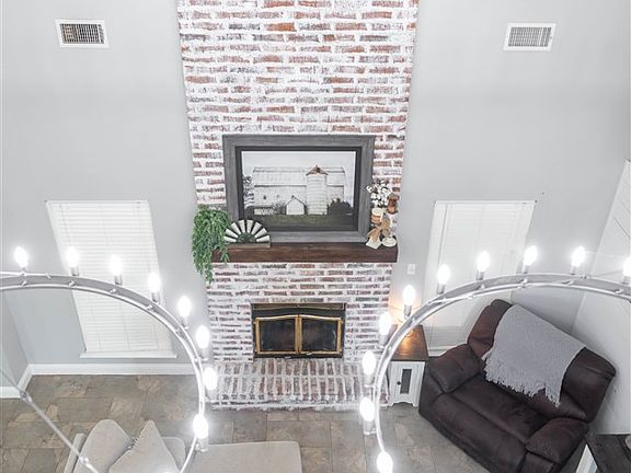 5th image of 5515 Esterwood Dr