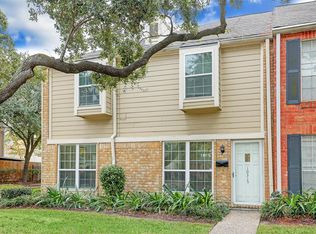 10315 Briar Forest Dr, Houston, TX 77042