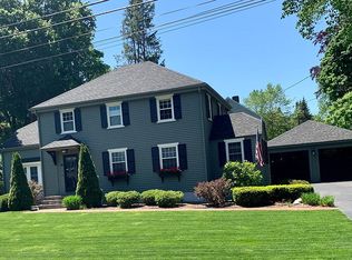 10 Cheever Cir, Andover, MA 01810