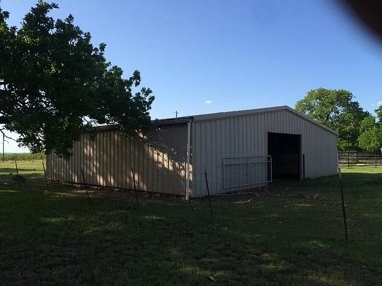324 Deer Rd — Photo 11