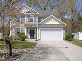 2160 Redgate Dr, Suffolk, VA 23434