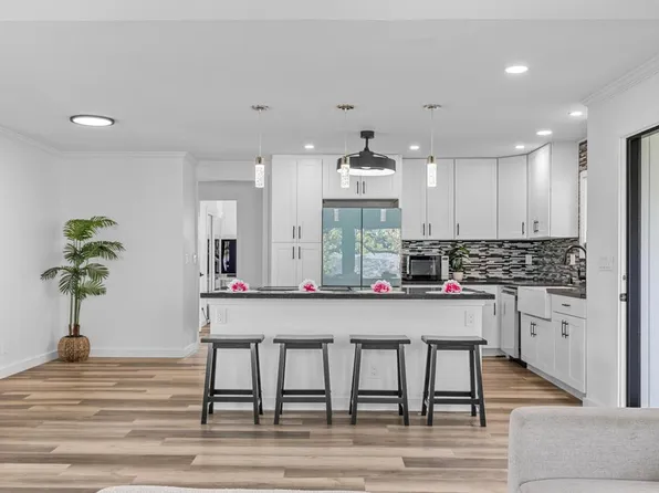 68-1799 Puu Nui St, Waikoloa, HI 96738