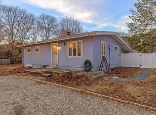 423 Lincoln Road Ext, Hyannis, MA 02601