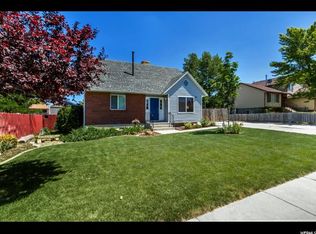 4187 S Williamsburg Dr, West Valley City, UT 84128