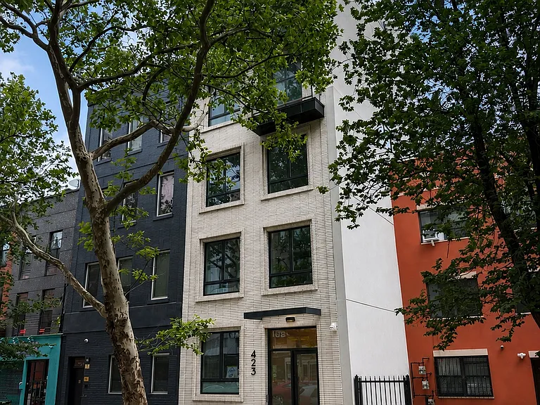 423 Tompkins Ave #4A — Photo 10