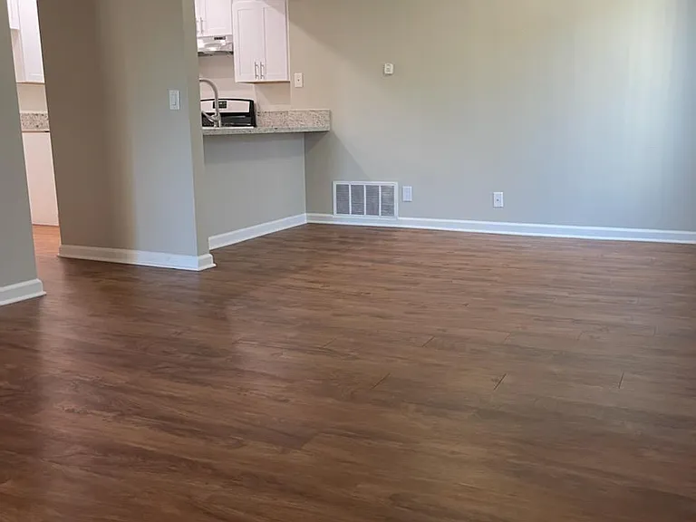 Dinning and Breakfast Counter