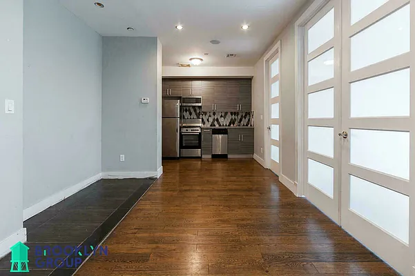 Rented by Brooklyn Group | media 2