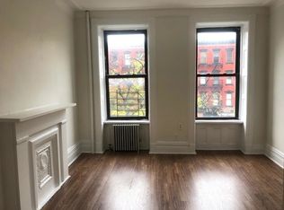 672 9th Ave APT 3, New York, NY 10036