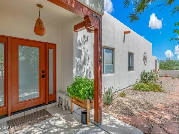 3402 W Foxes Den Dr, Tucson, AZ 85745