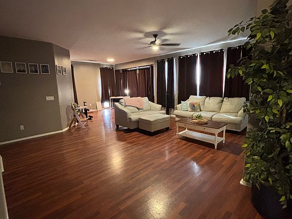 5th image of 17606 N 168th Dr