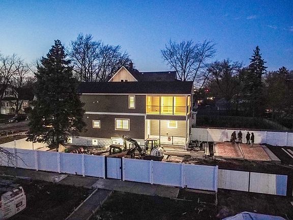4th image of 1003 N 7th Ave