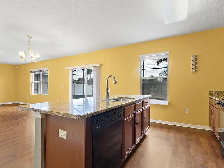 104 Country Walk Cir — Photo 14