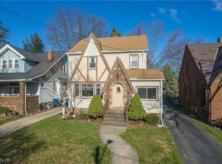 15616 Greenway Rd, Cleveland, OH 44111