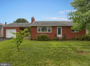 4506 Winfield St, Harrisburg, PA 17109