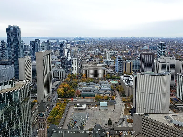 197 Yonge St #5312 — Photo 3
