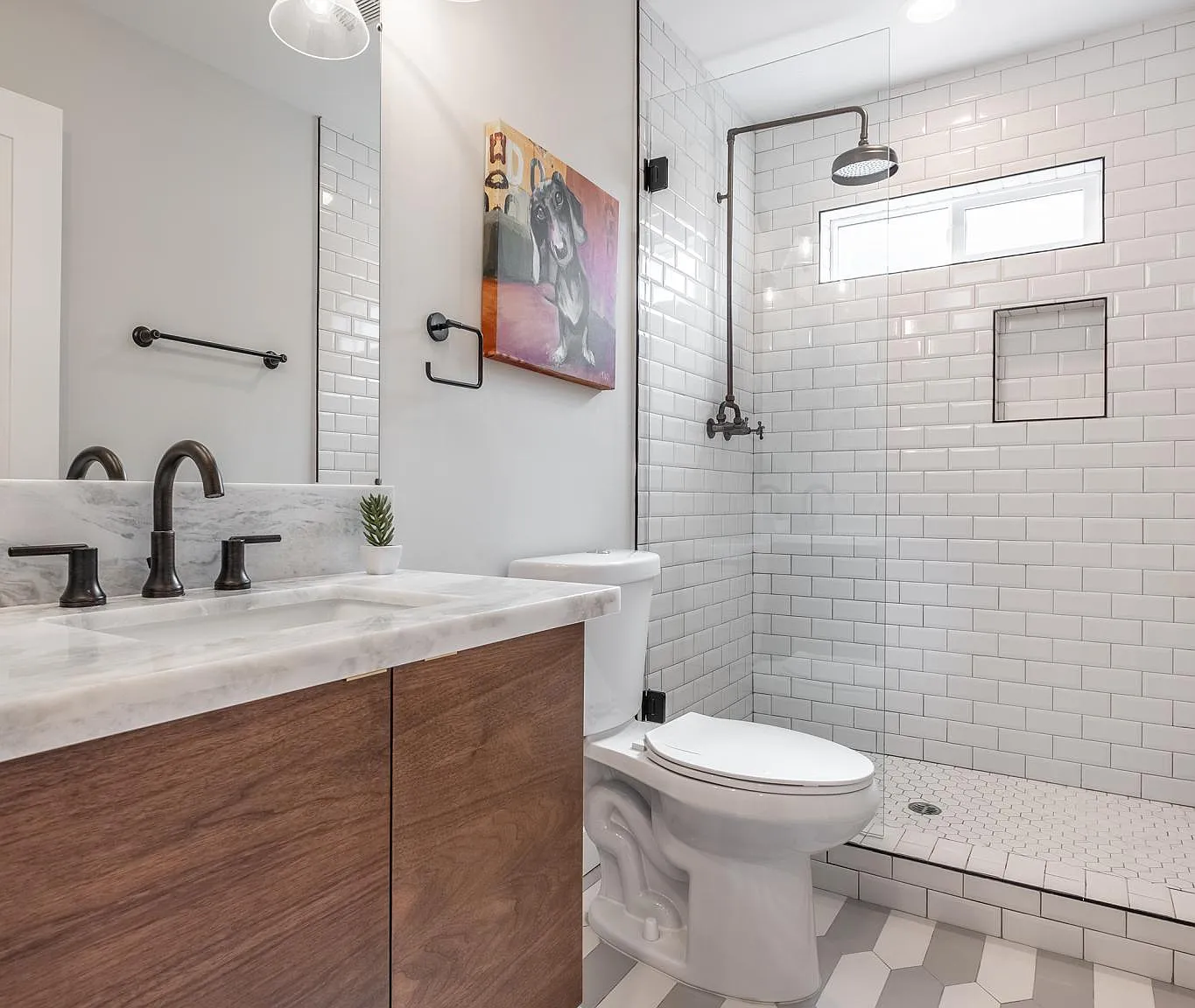 3 bed, 970 sqft, $5,300 — Photo 2