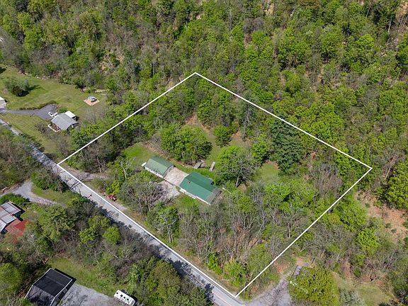 3rd image of 243 Lucas Rd