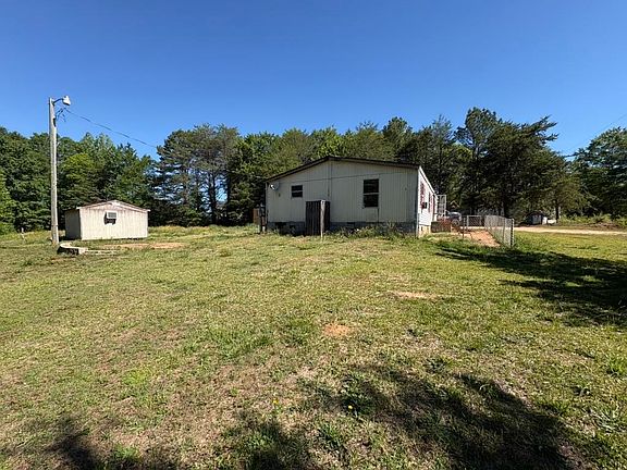 3rd image of 704 Spencer Creek Rd