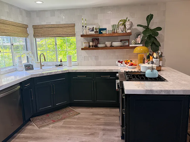 1721 Lakeshore Dr — Photo 8
