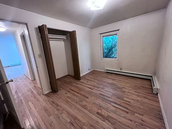 5th image of 705 Bentley Dr