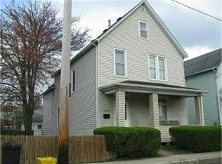 2060 Elm St, Dubuque, IA 52001