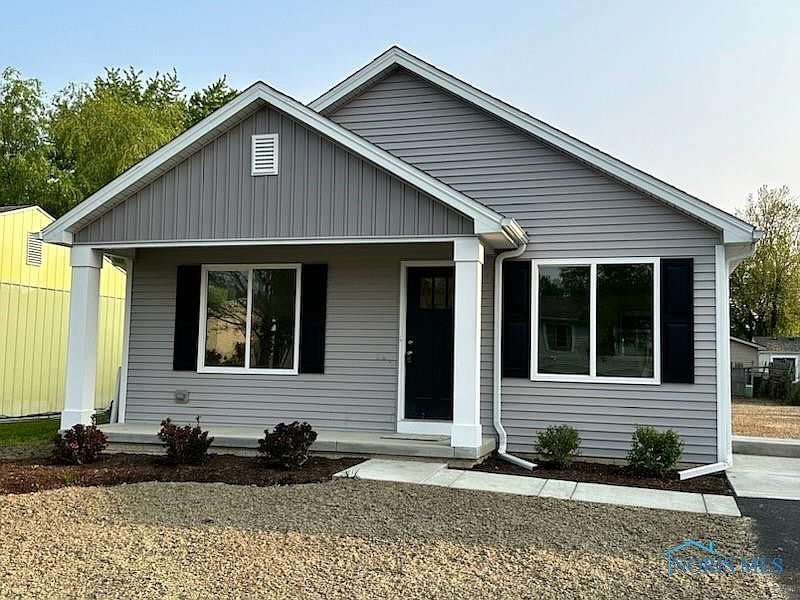 1st image of 1939 Northgrove Pl