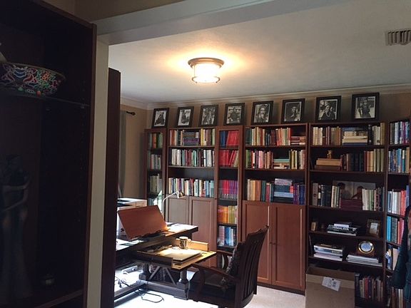 5th image of 8507 Oakdale Dr