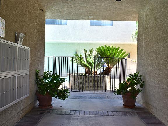 4th image of 18551 Dearborn St APT 2