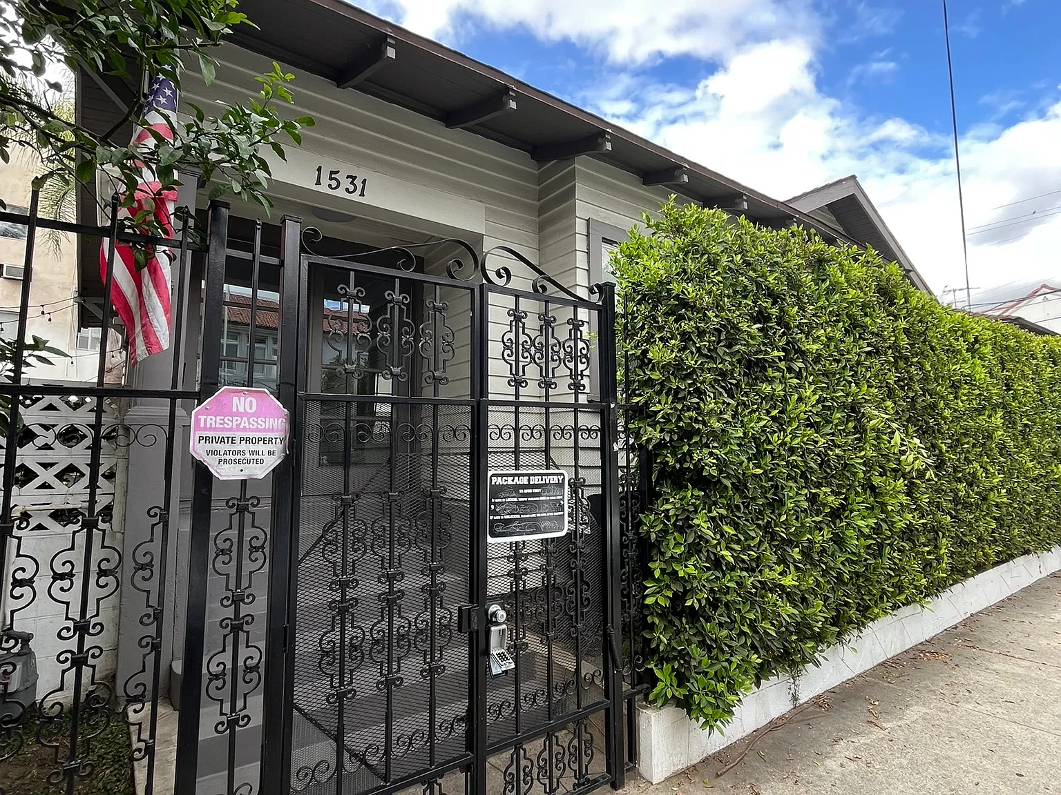 3 bed, 1636 sqft, $3,975 — Photo 3