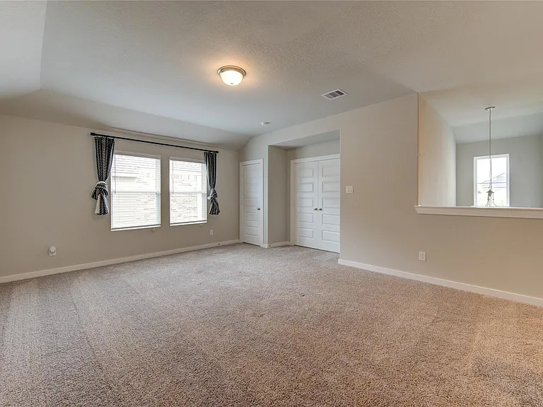 6027 Jenna Way — Photo 33