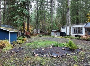 82 Riverside Drive, Deming, WA 98244