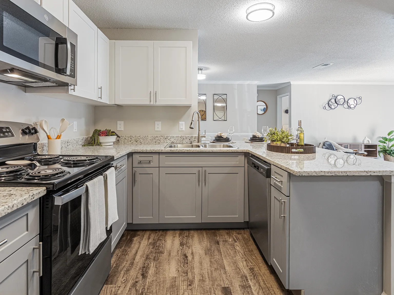 Skylar Ridge — Photo 4