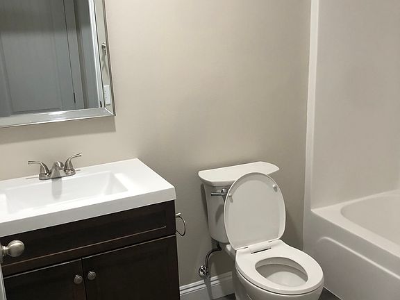 5th image of 4005 Beebe Dr #4005