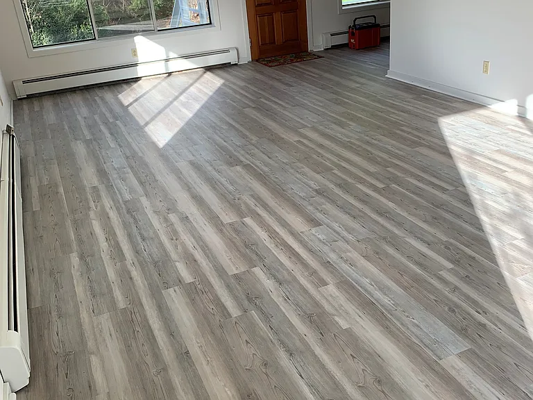 64 E Main St — Photo 8