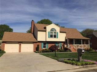 140 Breezy Hill Dr, Colonial Heights, VA 23834