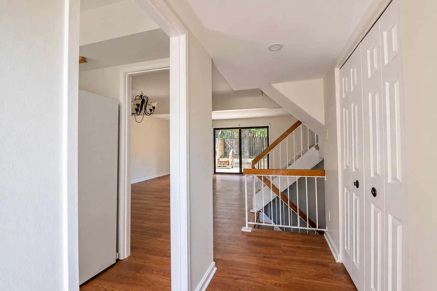 3 bed, 2.5 bath, 3213 sqft, $3,000 — Photo 4