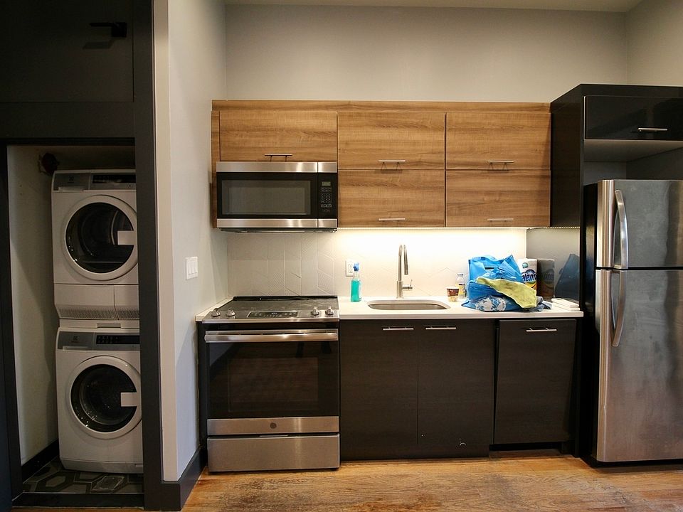 1st image of 85 Humboldt St #B2