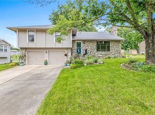 1223 Cheatham Ct, Warrensburg, MO 64093