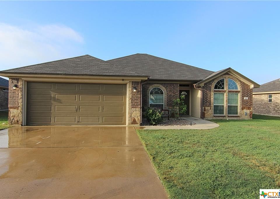 1st image of 600 W Orion Dr