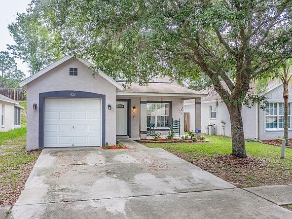 2nd image of 826 Cape Cod Cir