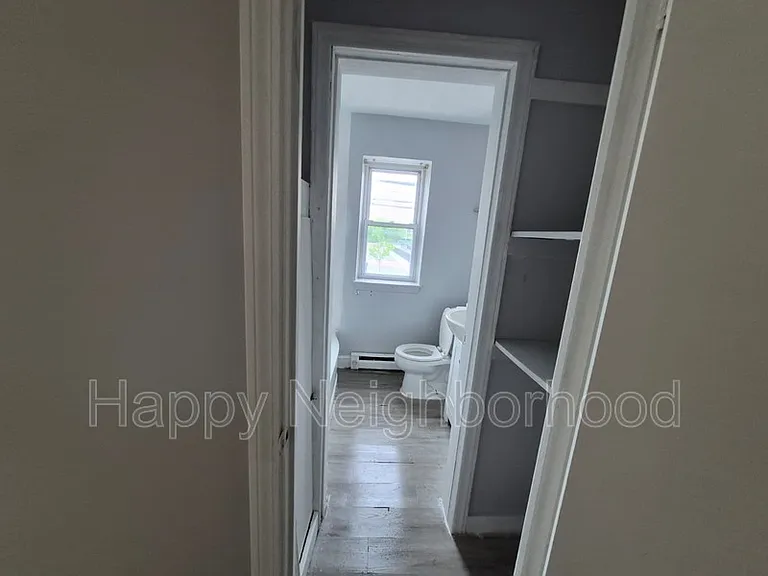 5-7 Upson St #5 — Photo 6