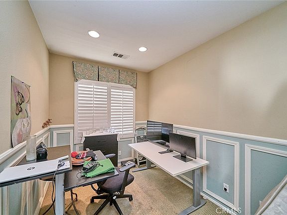 5th image of 651 Victorian Hill Dr